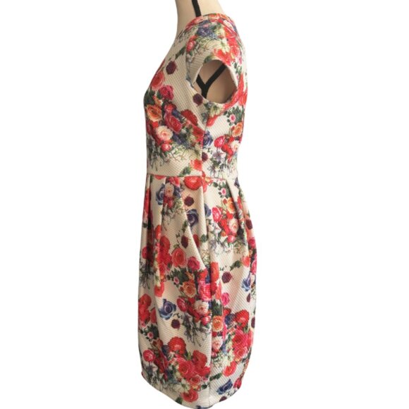 HAZEL MAE WHITE BACKGROUND AND BEAUTIFUL FLORAL PATTERN DRESS, SZ. M, NEW - Picture 5 of 8